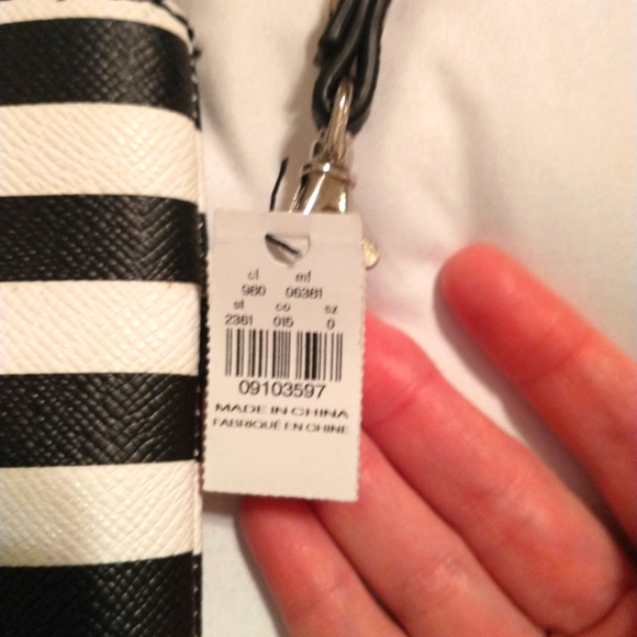 Express Black and White Wristlet - Picture 2 of 7